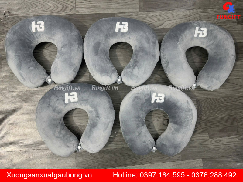 Gối chữ U giá rẻ in logo tại xưởng