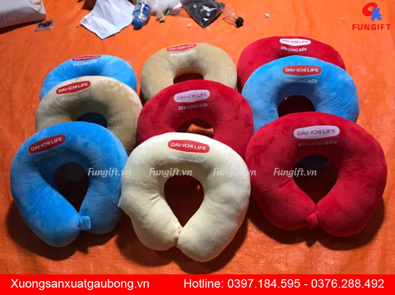 Gối du lịch chữ U quà tặng