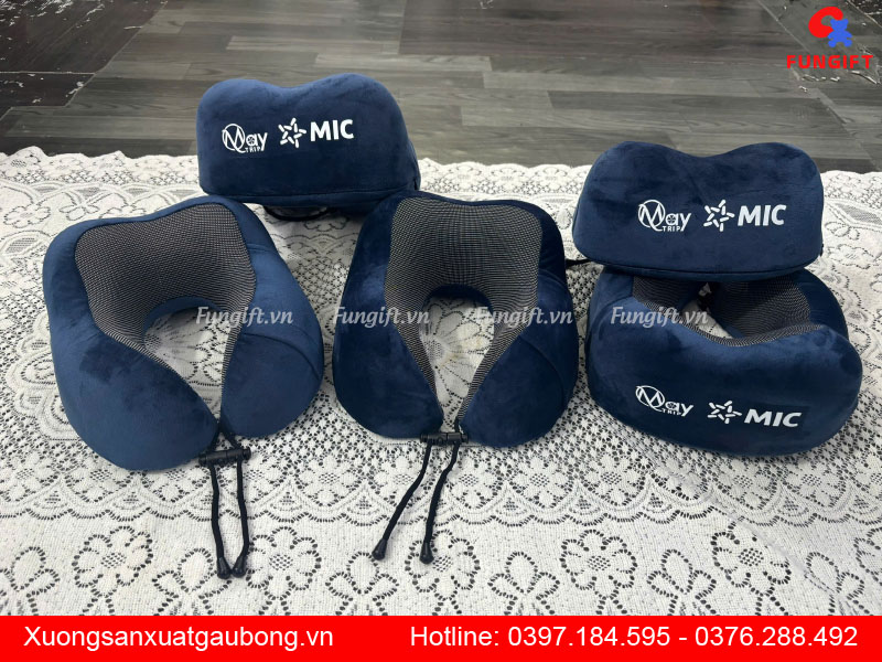Gối kê cổ chữ U cao su non
