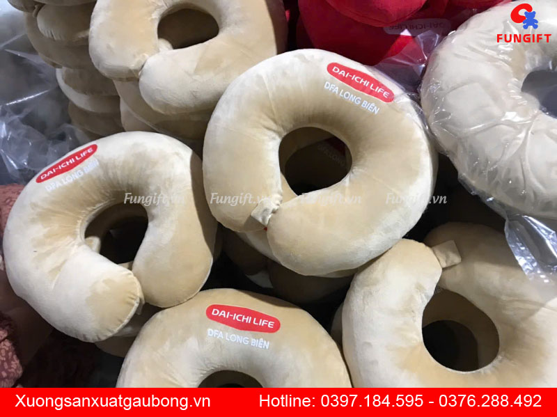 Gối kê cổ chữ U in logo theo yêu cầu