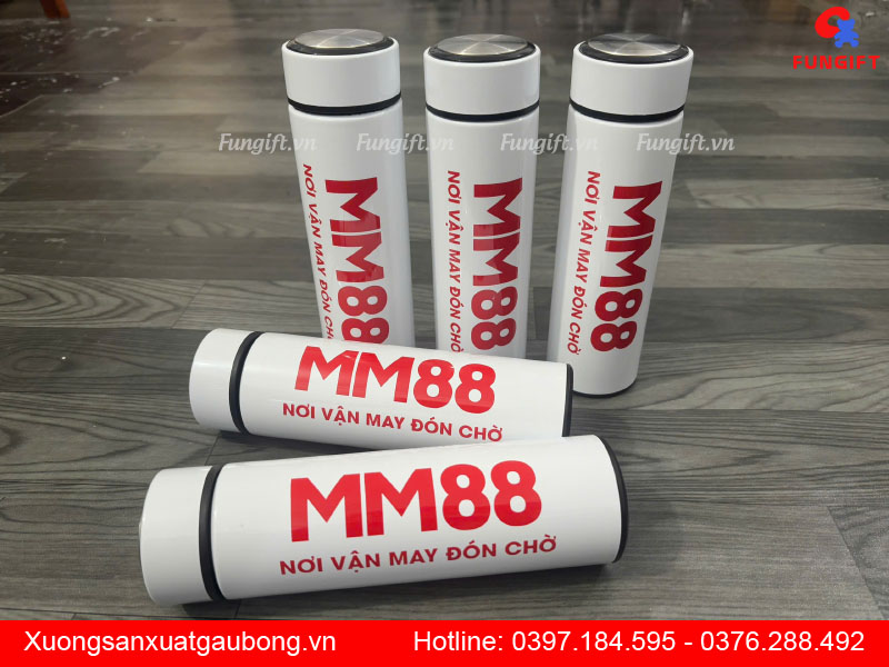 In logo lên bình giữ nhiệt