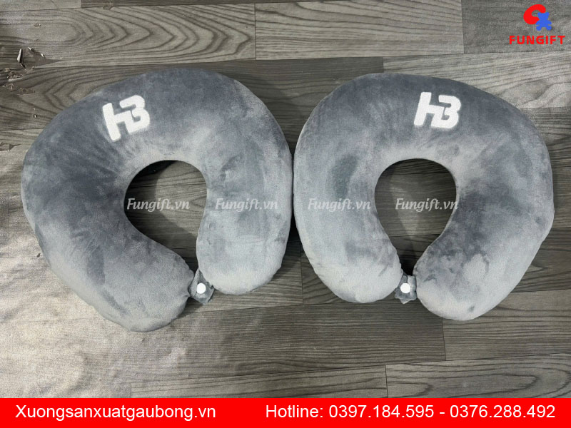 Quà tặng gối chữ U