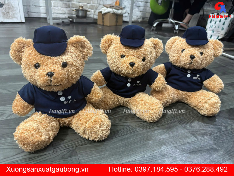 Gấu bông 30cm mặc áo đội mũ