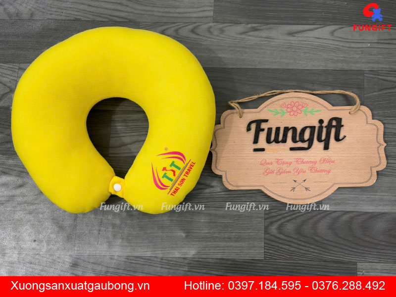 Quà tặng gối chữ U