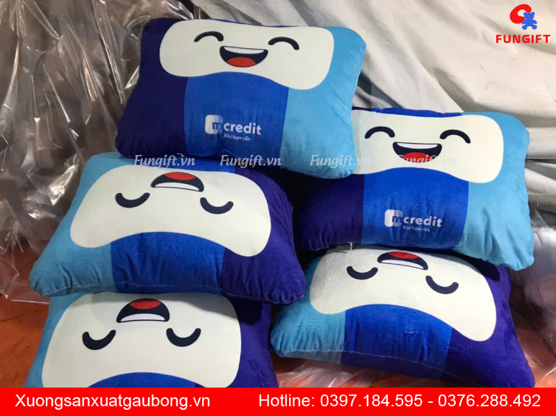 Sản xuất gối vuông in số lượng lớn