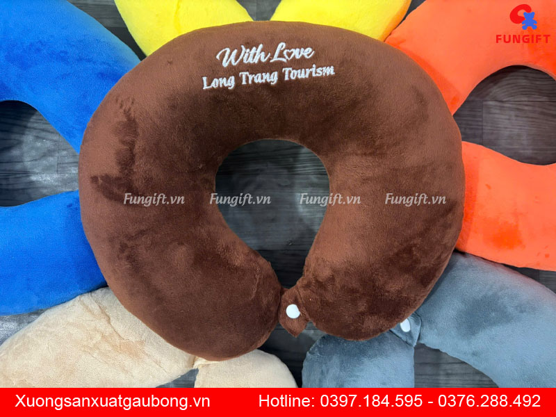 Gối chữ U du lịch quà tặng