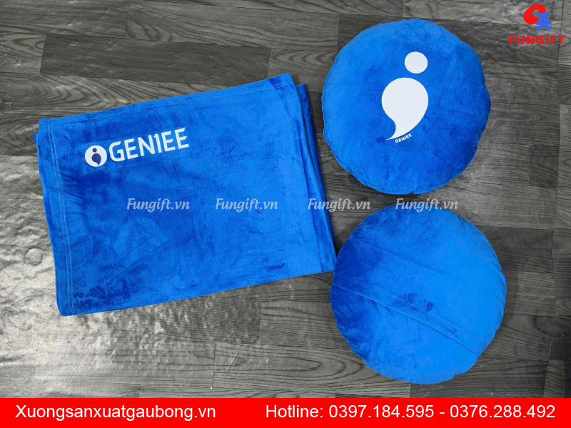 Chăn gối văn phòng quà tặng