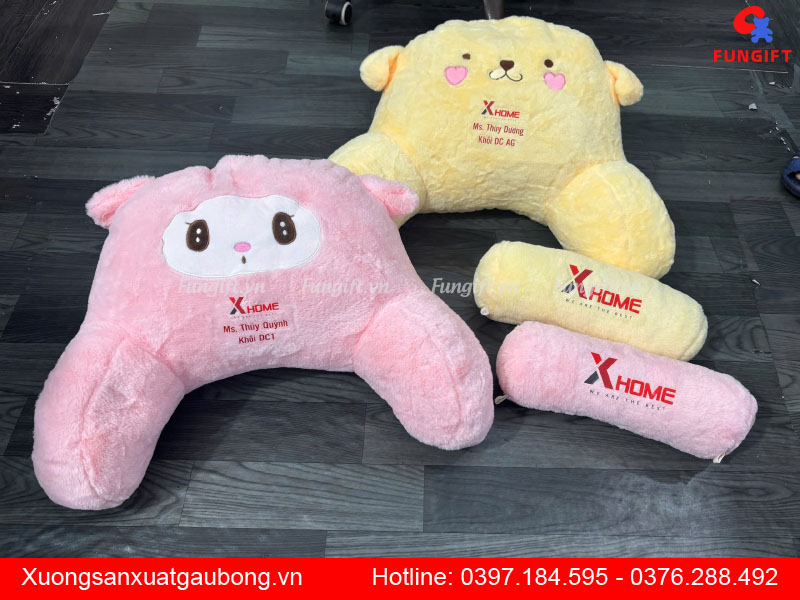 Gối tựa lưng ghế xe oto in logo làm quà tặng
