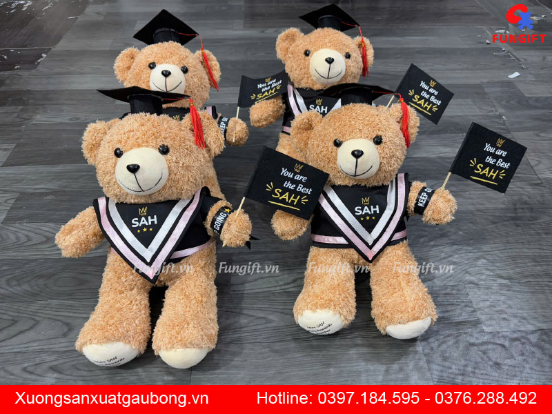 Xưởng gấu bông tốt nghiệp Hà Nội in logo